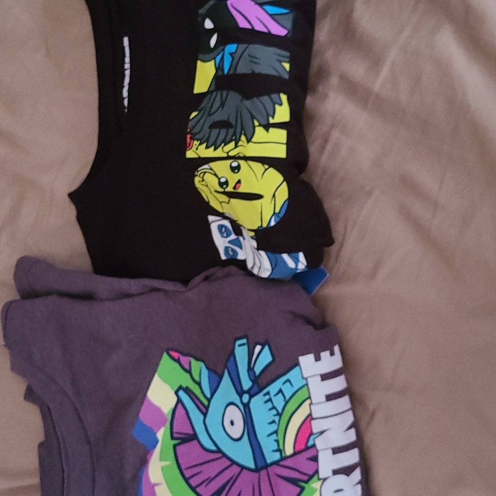 2 NWT Sz XL (14/16) Boys Fortnite Tees - Picture 11 of 12